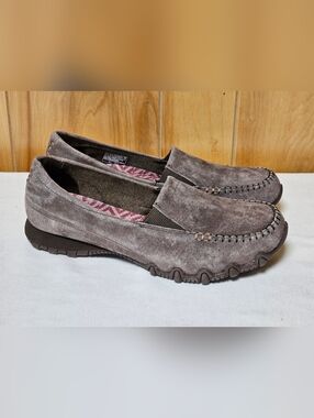 New Skechers Bikers Pedestrian Womens Shoes Size 9.5 Chocolate Brown Suede